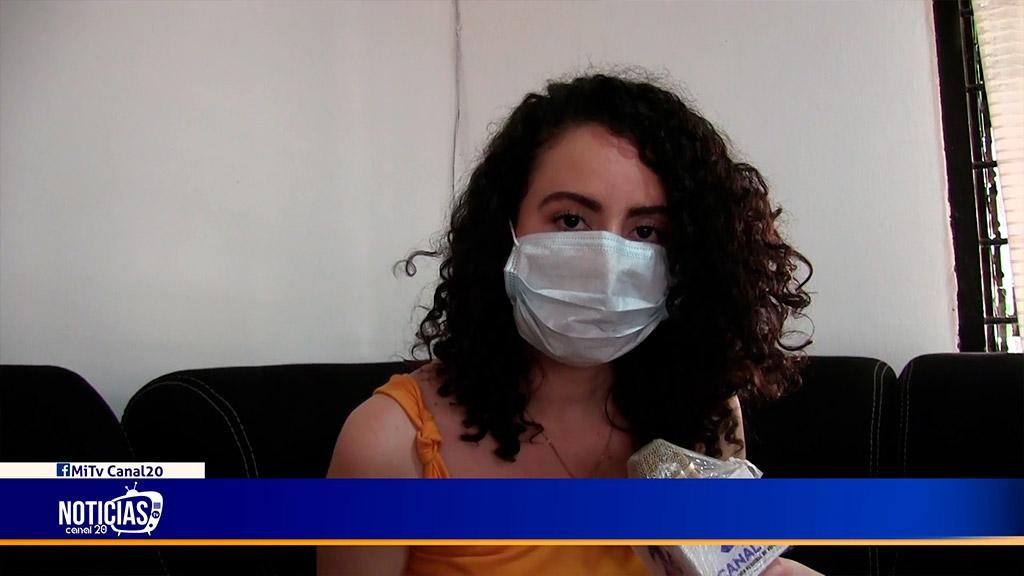 JOVEN ESCRITORA AGUACHIQUENSE RECONOCIDA POR SU POESÍA