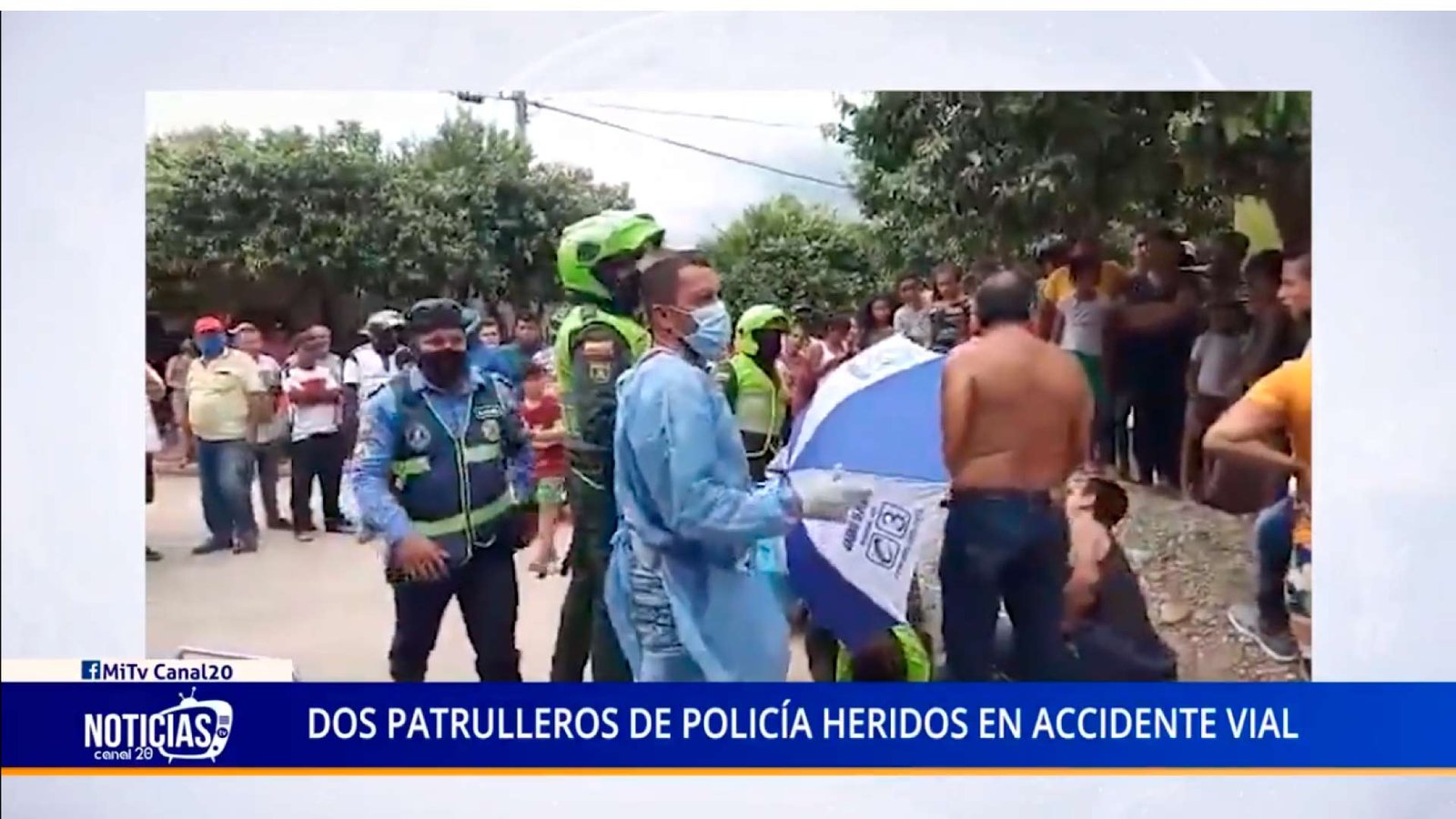 DOS PATRULLEROS DE POLICÍA HERIDOS EN ACCIDENTE VIAL