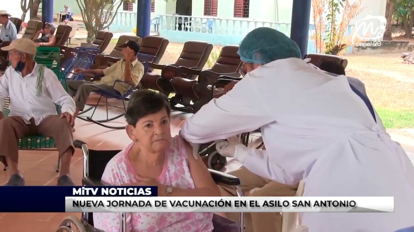 NUEVA JORNADA DE VACUNACIÓN EN EL ASILO SAN ANTONIO