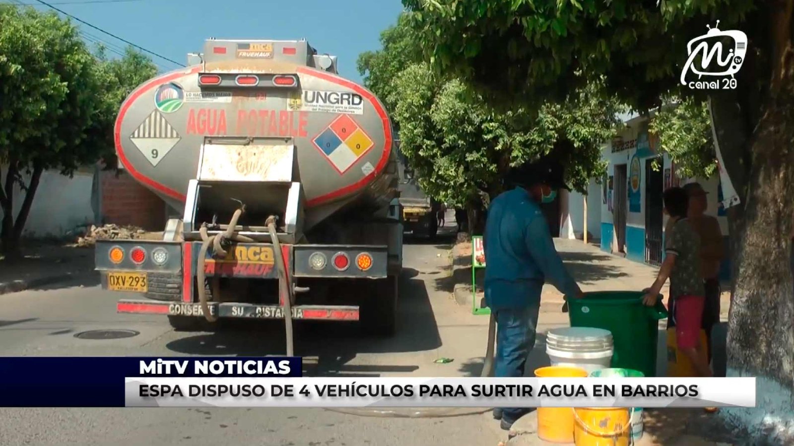 ESPA DISPUSO DE 4 VEHÍCULOS PARA SURTIR AGUA EN BARRIOS
