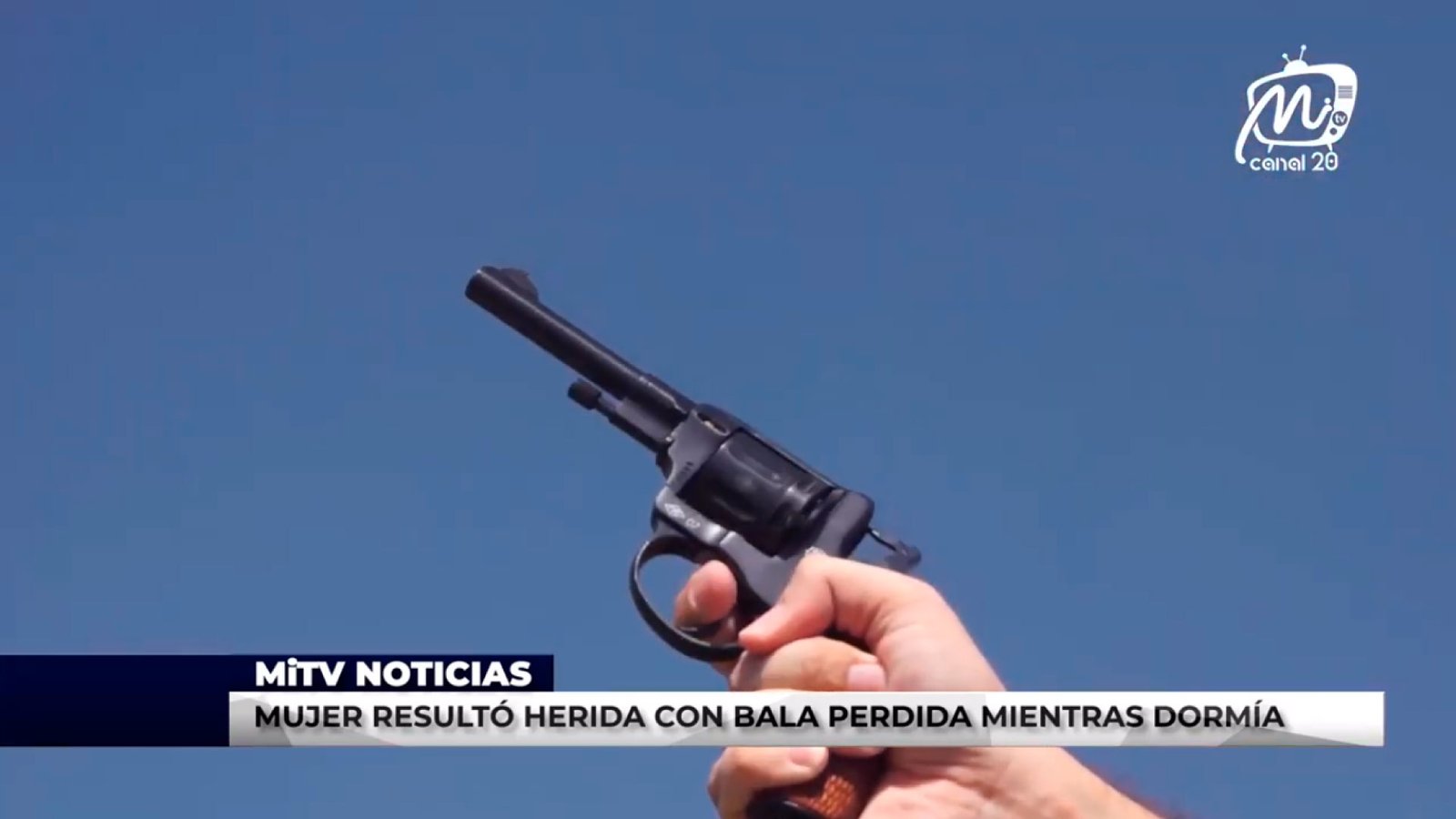 MUJER RESULTÓ HERIDA CON BALA PERDIDA MIENTRAS DORMÍA