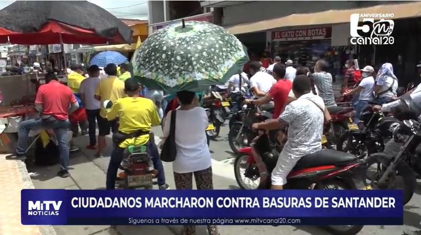 CIUDADANOS MARCHARON CONTRA BASURAS DE SANTANDER