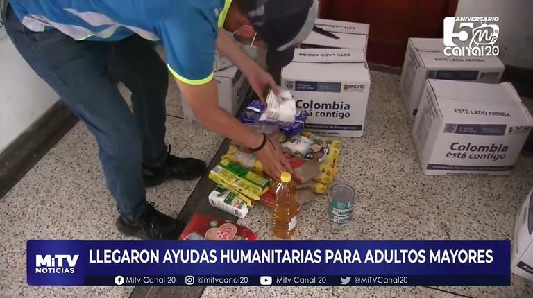 LLEGARON AYUDAS HUMANITARIAS PARA ADULTOS MAYORES