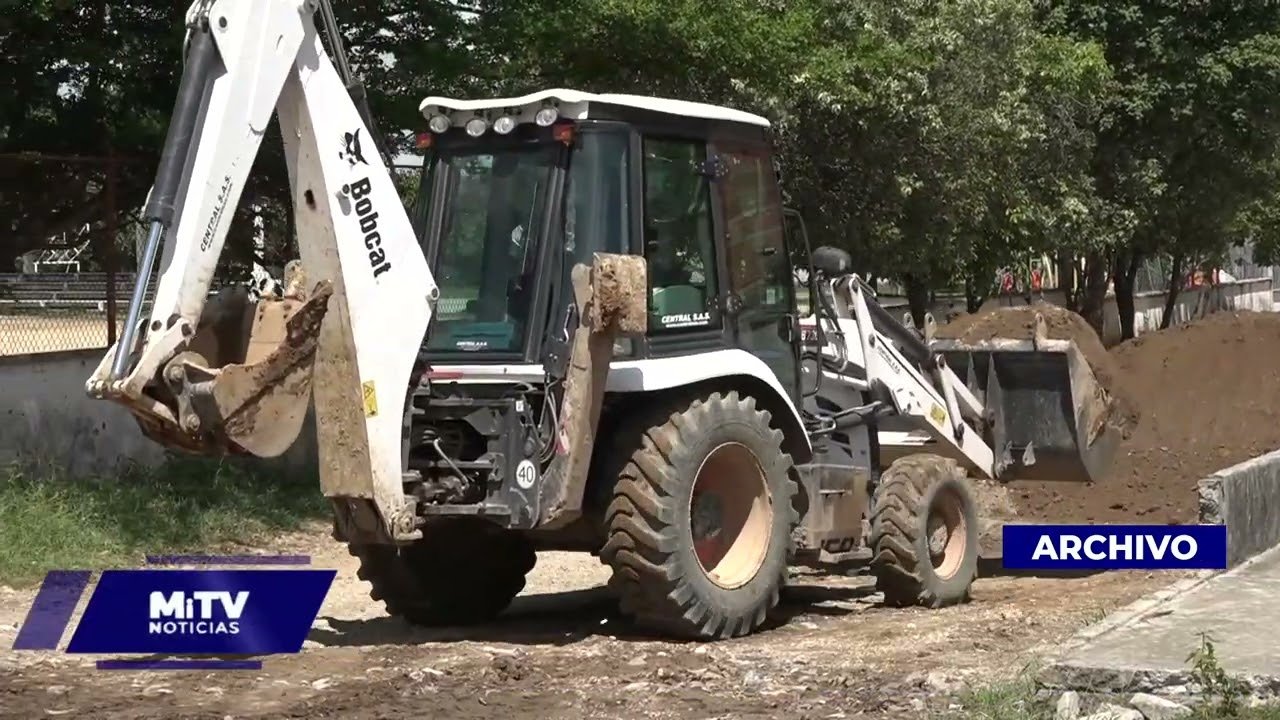 ALCALDE ENTREGA BALANCE DE CALLES PAVIMENTADAS